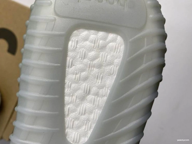 Blue GY7657 Boost Ash 350 V2 Yeezy Adidas 0913